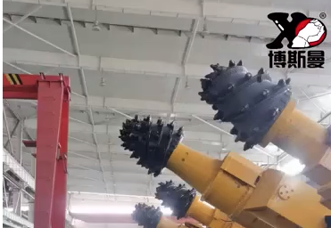 BOSM-博斯曼數(shù)控鉆銑床煤礦機(jī)械加工客戶(hù)現(xiàn)場(chǎng)